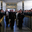 15. desember: Kong Harald, ledsaget av Kronprins Haakon, er til stede under Gardens tradisjonsrike kirkeparade i Oslo Domkirke. Foto: Cornelius Poppe, NTB scanpix